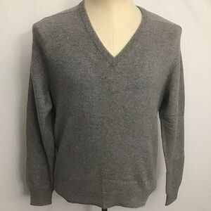 Men’s Vintage Deadstock Pringle of Scotland Cashmere V Neck Sweater Gray Sz 40